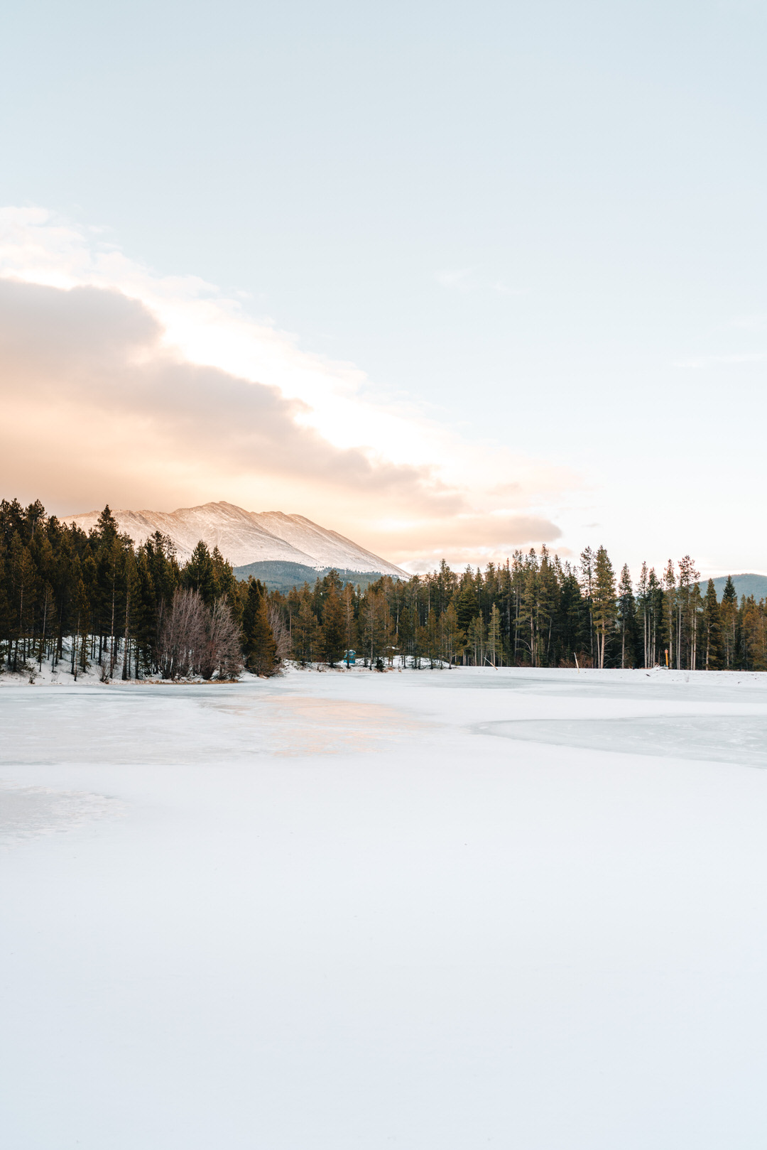 lake dillion breckenridge denver colorado